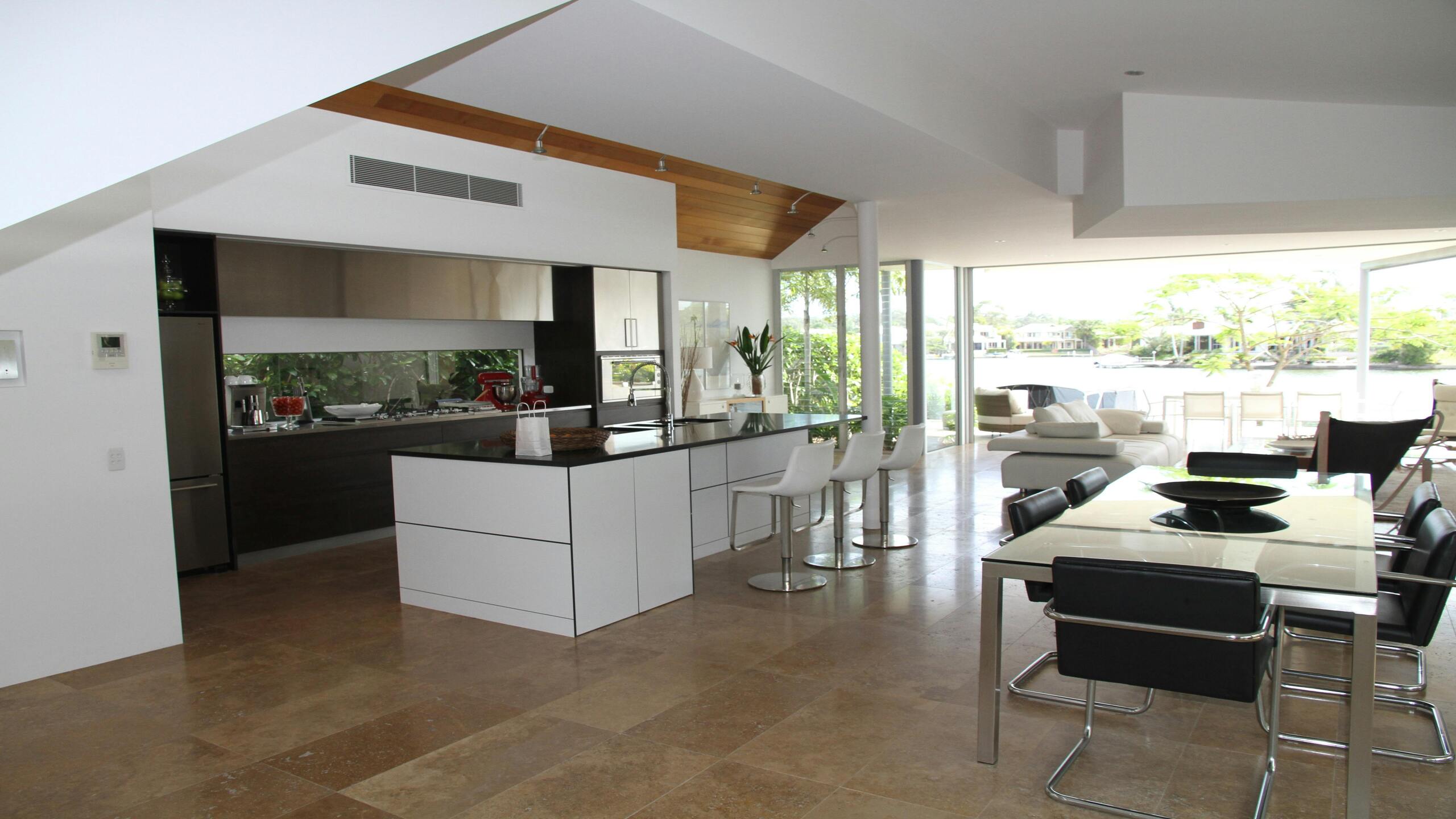 Nam House