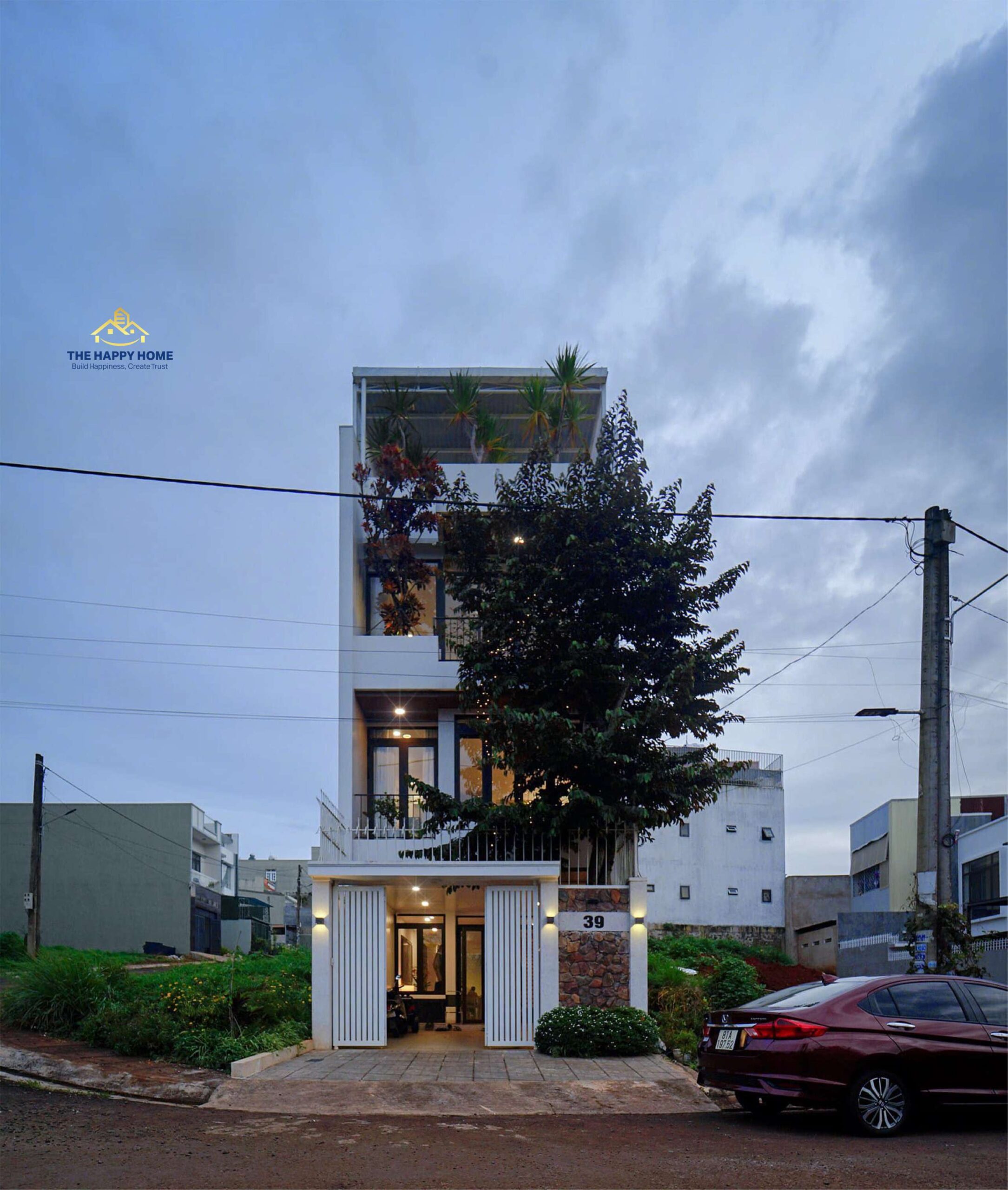 Ly House